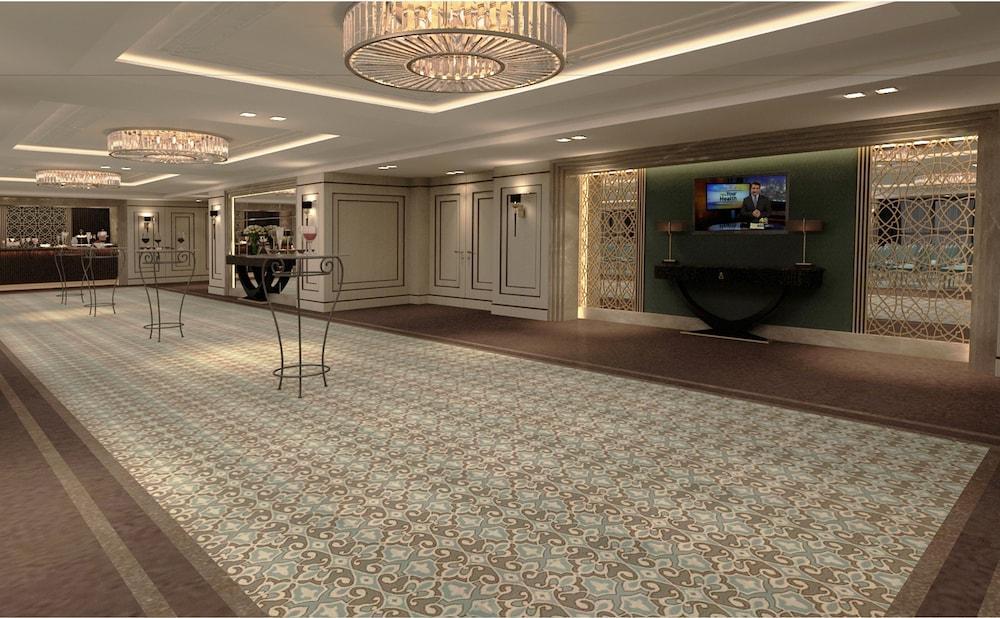 Doubletree By Hilton Elazig Exterior foto
