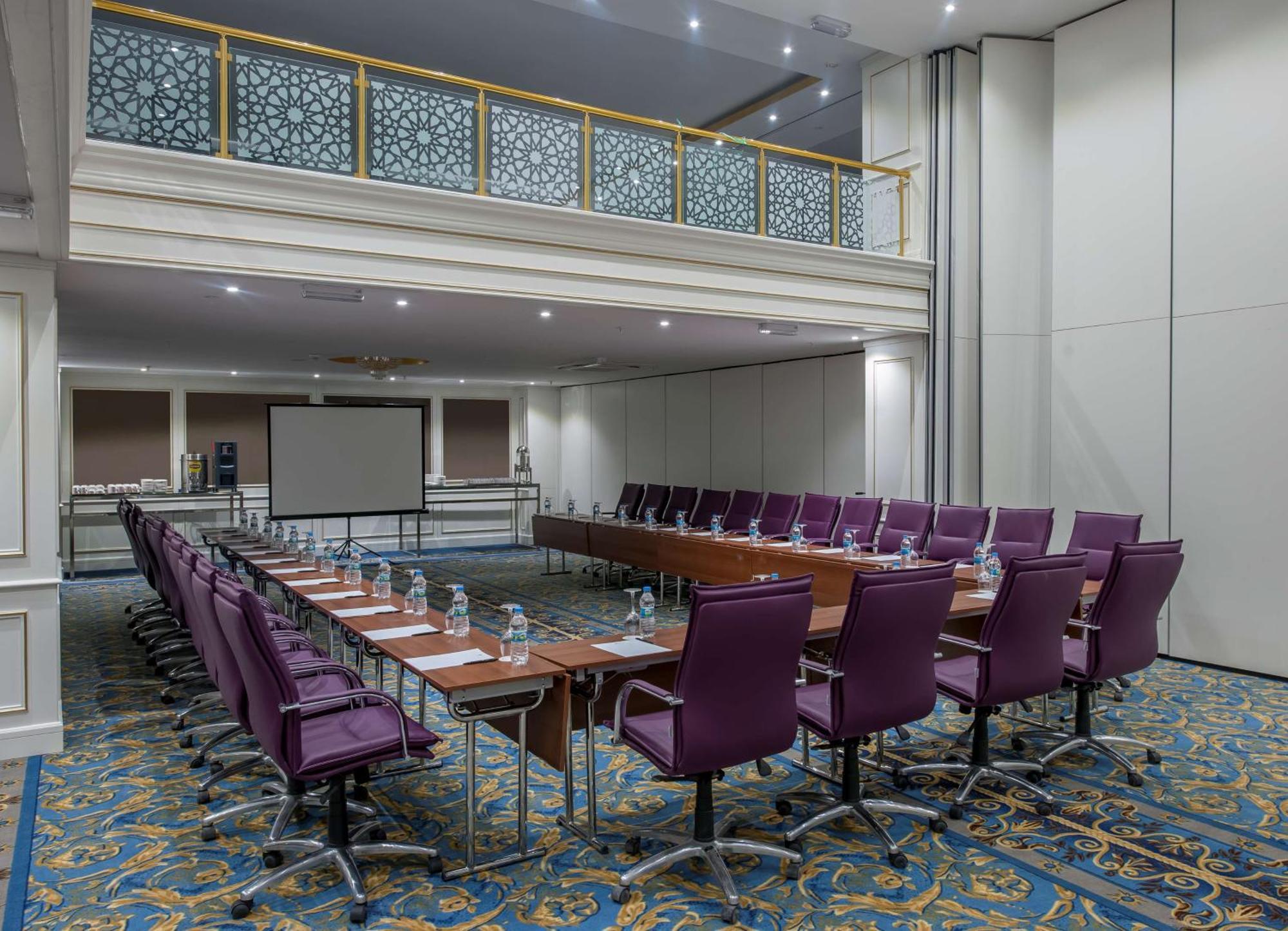 Doubletree By Hilton Elazig Exterior foto